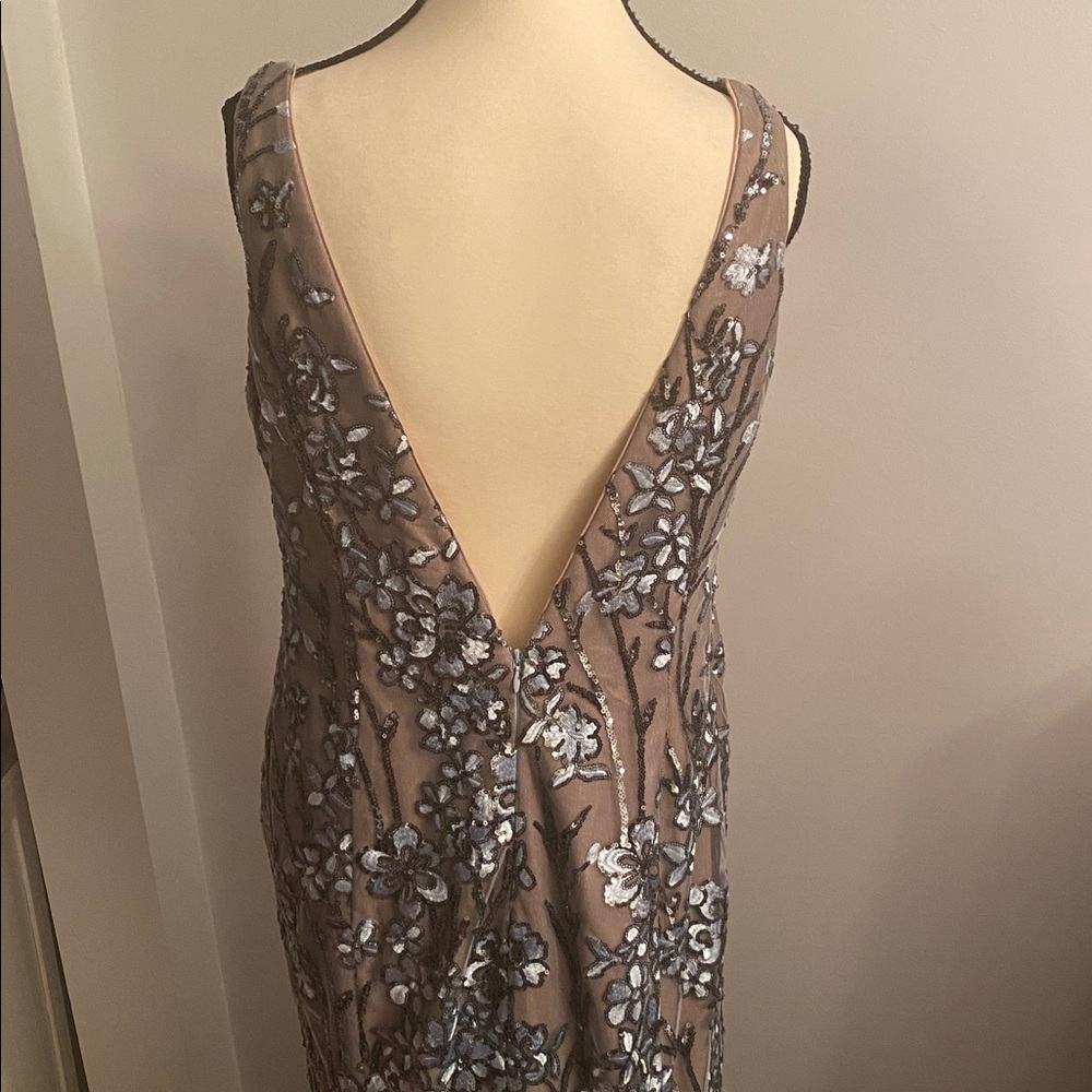 Jovani size 12 special occasion dress gorgeous worn once - Picture 9 of 13